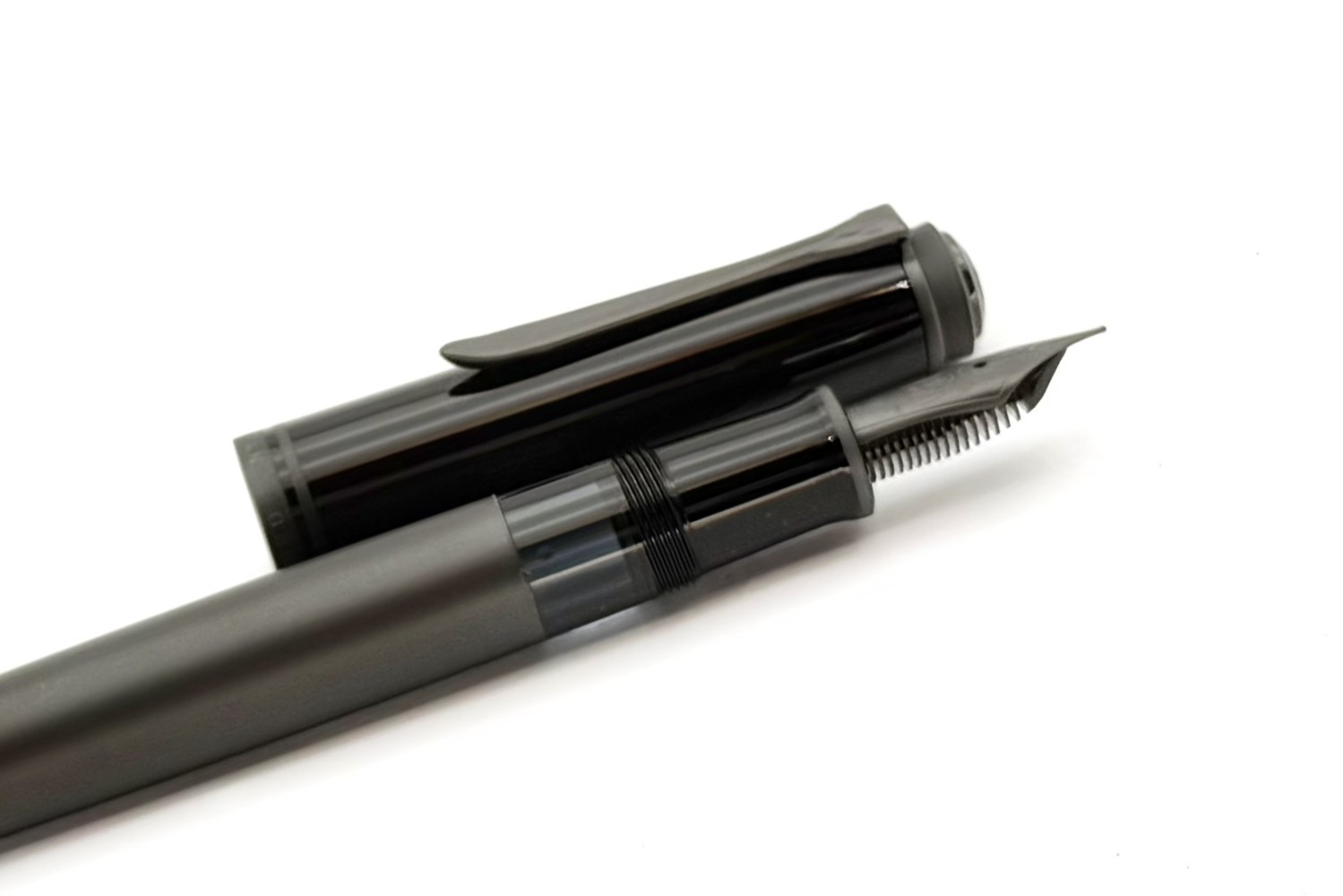 PelikanSpecialEditionM809BlackMattFP_F